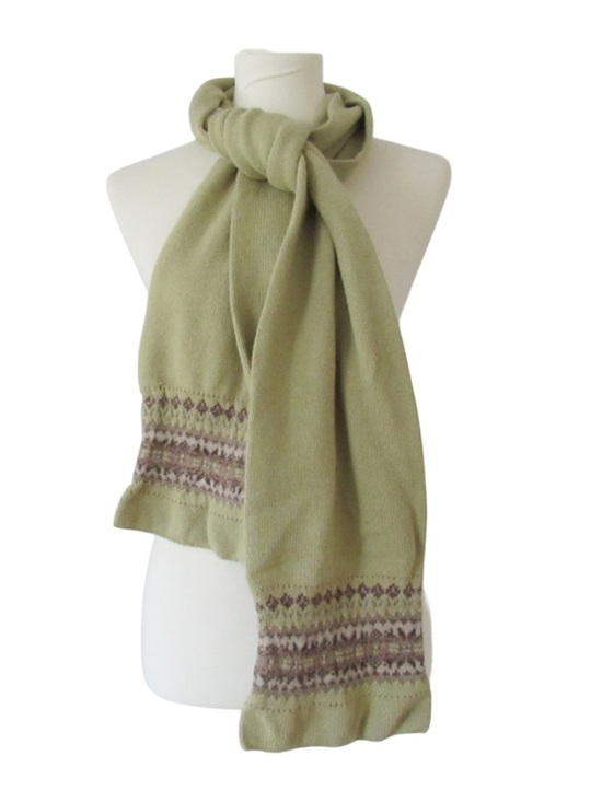 Eddie Bauer Accessories - Eddie Bauer Olive Green Knit Scarf with Patterned Trim